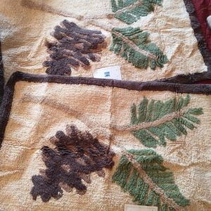 Pine Haven bath rug